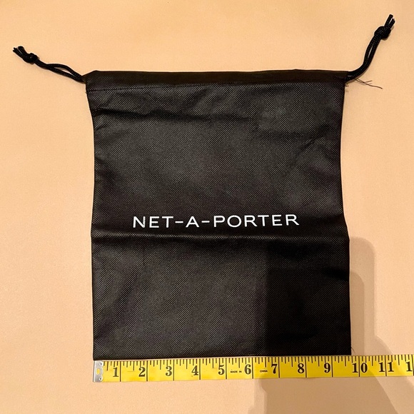 Net-A-Porter Dust Bag (S) - Picture 2 of 5
